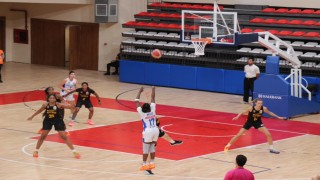 Melikgazi Kayseri Basketbol sezona galibiyetle başladı