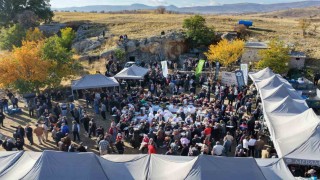 Meramın yüzlerce yıllık geleneği şölene dönüştü