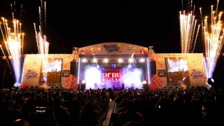 Mersin Gençlik Festivali coşkuyla başladı