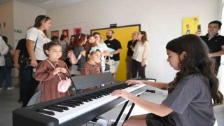 Mersinde Dünya Kız Çocukları Günü renkli etkinliklerle kutlandı