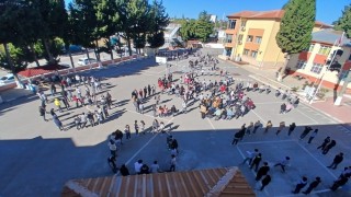 Mersinde tüm okullarda eş zamanlı afet tatbikatı gerçekleştirildi