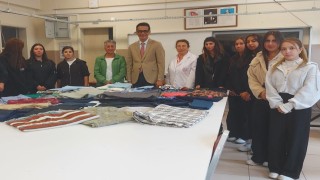 Moda tasarımı öğrencilerine kumaş desteği