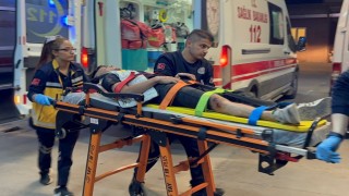 Motosiklet ile tır çarpıştı: 1 yaralı