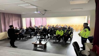 Mudurnuda taşımalı eğitim şoförlerine güvenlik eğitimi