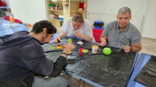 Muğla Uluslararası Gençlik Merkezinde engeller sanatla aşılıyor