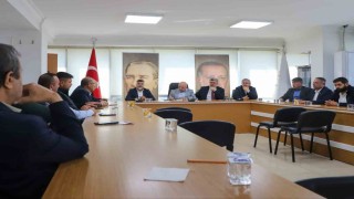 Muhtarlar talep ve şikayetlerini milletvekillerine ilettiler