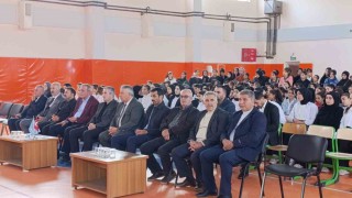 Muradiyede imam hatip okullarının 74. kuruluş yıl dönümü kutlandı