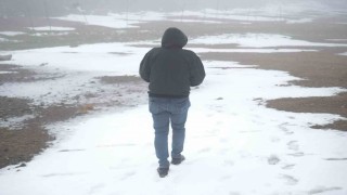 Muşa mevsimin ilk karı yağdı