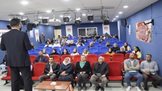 Muşta Aile ve Sosyal Hizmetler İl Müdürlüğü personeline travma eğitimi