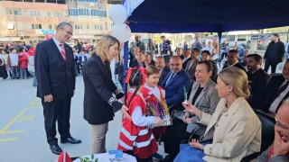 Nazillide Kızılay Haftası renkli görüntülerle kutlandı