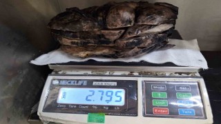 Nefes darlığı şikayeti ile hastaneye gitti, göğsünden 3 kilogramlık tümör çıktı