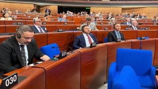 Nevşehir Belediye Başkanı Arı: Hep birlikte ayağa kalkıp one minute demeliyiz