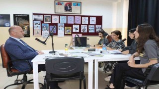 Öğrenciler sınav stresini ‘Genç Radyo ile aşıyor