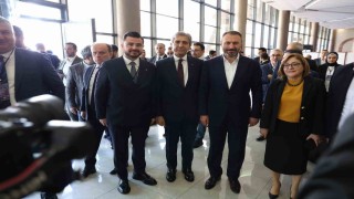 Okandan, Gaziantepte düzenlenen Yerel Yönetimler Başkanlığı Bölge Toplantısına katıldı