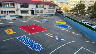 Okul bahçeleri güzelleşiyor