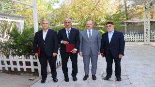 Oltuda din görevlileri vefa yemeğinde buluştu