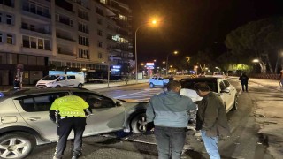 Orduda otomobil jandarma aracına ve otomobile çarptı: 6 yaralı