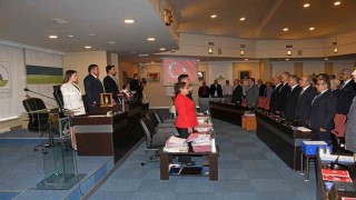 Osmangazi Belediye Başkanı Aydın: 3 milletvekilimizin İsrail tarafından göz altına alınmasını nefret ve şiddetli kınıyoruz