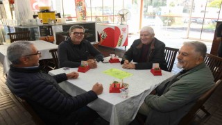 Osmangazide briç turnuvası göz doldurdu