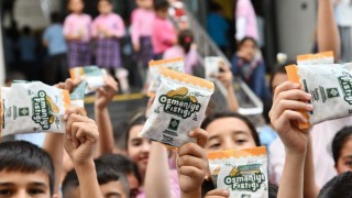 Osmaniye Belediyesi’nden Miniklere Tatlı Sürpriz