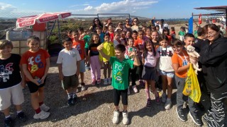 Osmaniye’de Öğrenciler Hayvanlarla Mutlu Bir Gün Geçirdi