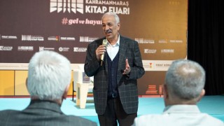 Osmaniyeli Yazar, Kahramanmaraşlı Kitapseverlerle Bir Araya Geldi