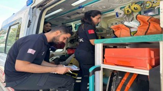 Otomobilin çarpıştığı yaya yaralandı