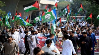 Pakistanda İsrailin Küresel Sumud Filosuna müdahalesi protesto edildi