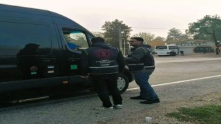 Pamukkalede kaçak tur ve belgesiz rehberlere sıkı denetim