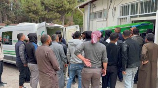 Parka giderken otomobilin çarptığı çocuk hayatını kaybetti