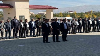 Patnosta Muhtarlar Gününde Ballı Kutlama