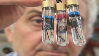 Pirinç tanesinden kolyeler demode oldu, yeni trend bebek dişi kolyeleri