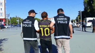 Polis ekipleri çevreye rahatsızlık verenlere müsaade etmiyor