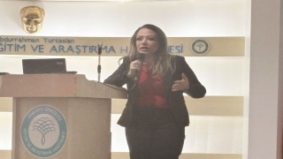 Prof. Dr. Aysun Baydan sağlıkta kalite sunumu