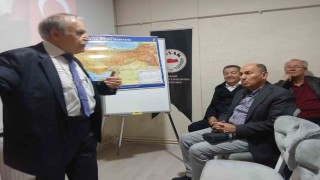 Prof. Dr. Özdenden 29 Ekim 1923 Cumhuriyete giden yol konulu konferans