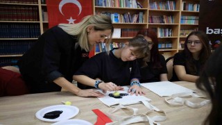 SAMEKten anlamlı etkinlik: Sakarya Anadolu Lisesinde 29 Ekim coşkusu