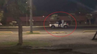 Samsunda kazaya davetiye: Hareket halindeki aracın üzerine çıktılar