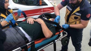 Samsunda sıkışmalı trafik kazası: 2 yaralı