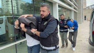 Samsunda uyuşturucuyla yakalanan 2 kişi adliyeye sevk edildi