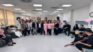 Sanatla Umuda Dokunuş etkinliği hastalara moral oldu