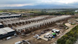 Sanayi sitesinde çalışmalar hız kesmeden devam ediyor