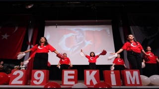 Sancaktepe Bilgi Evlerinde Cumhuriyet coşkusu