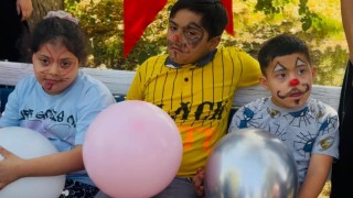 Şanlıurfada engelli çocuklara özel renkli etkinlik