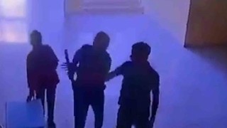 Şanlıurfada öğretmen, veli tarafından sopayla darbedildi