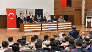 Şanlıurfada Okul ve Okul Çevresi Güvenliği değerlendirme toplantısı