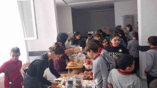 Sarıgöllü öğrencilerden Gazzedeki çocuklara destek