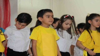 Sarıkamışta minik öğrencilerin 29 Ekim etkinliği