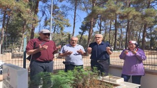 Şehit babasının mezarını 58 yıl sonra buldu, 2 yıl sonra yeniden ziyaret etti