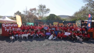 Serenay Sarıkaya ve Akbanktan yardıma muhtaç hayvanlara destek