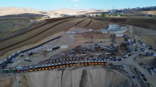 Siirte Cumhuriyetin 102nci yılına özel 102 kilometrelik yol çalışması